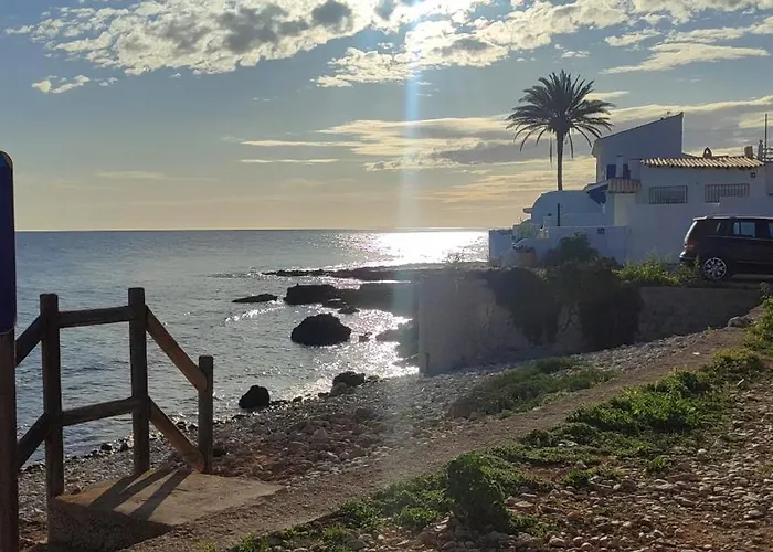 La Caseta De Les Rotes Holiday home Denia